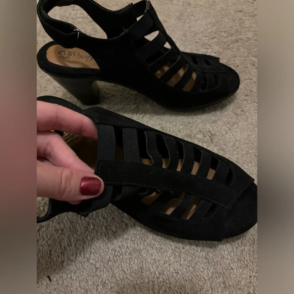 Black Suede Heels Size 7 1/2 - Picture 2 of 10